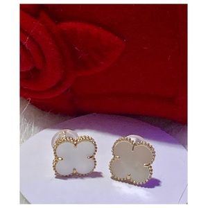 18k Solid Gold Clover Earrings - White